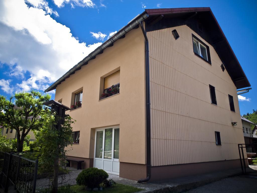 Apartments Gale Delnice Luaran gambar